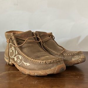 Women’s Twisted X size 8